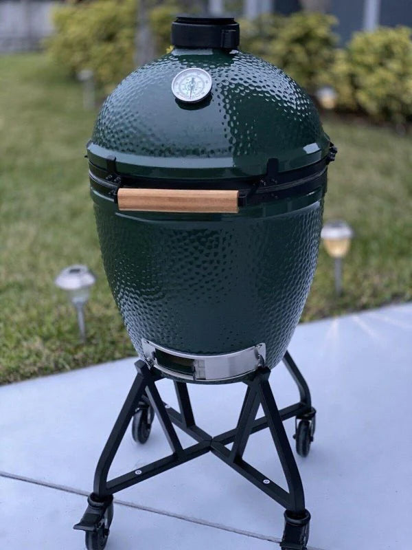 Ceramic Grill Smoker - Ceramic Construction