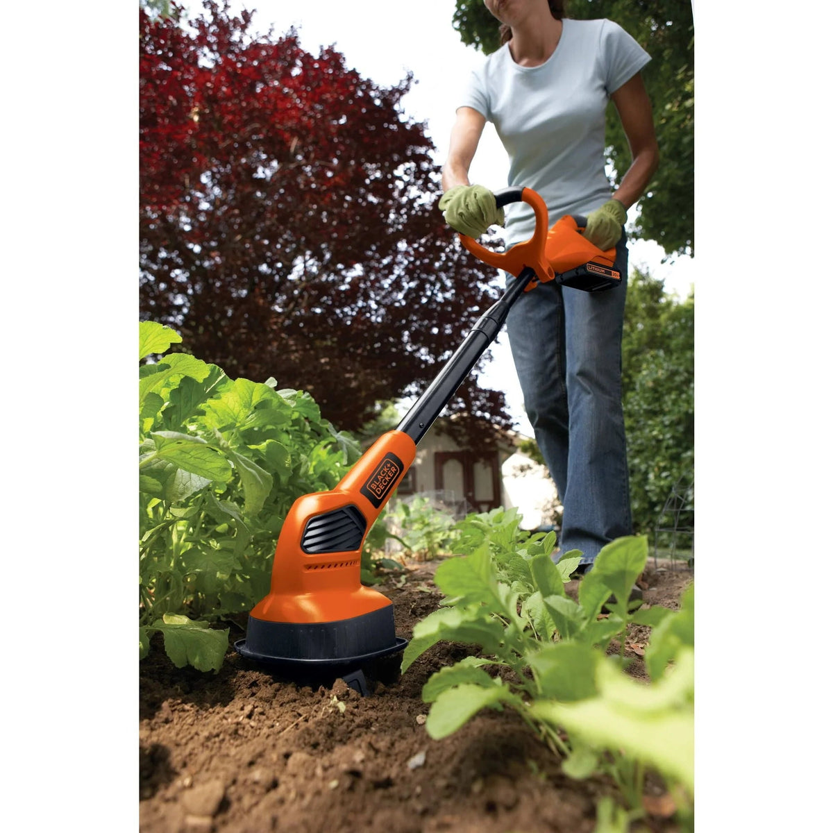 Black+Decker 20V Max Lithium Garden Cultivator - LGC120