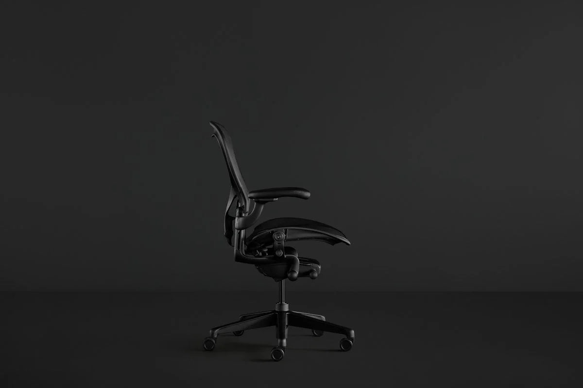 Herman Miller Gaming Chair, Onyx - Aeron