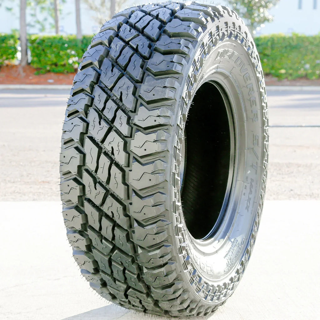 Cooper Discoverer S/T Maxx LT 275/70R18 125/122Q E 10 Ply Mud Tires - Set Of 4