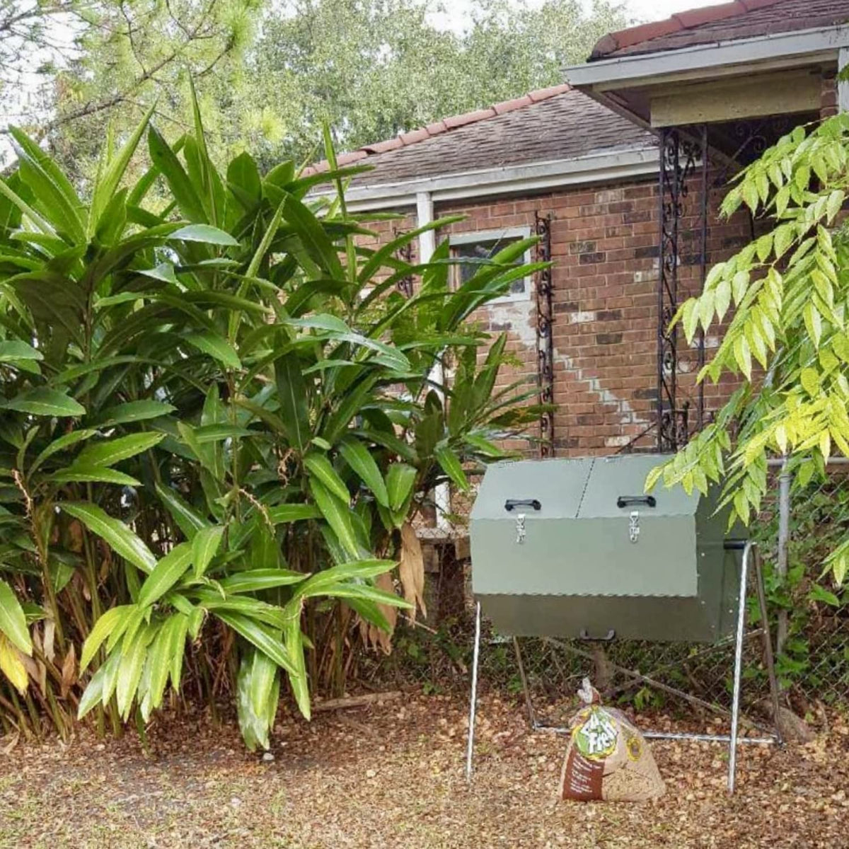 Jora 70 Gallon Dual-Chamber Tumbling Compost Bin With Tall Stand