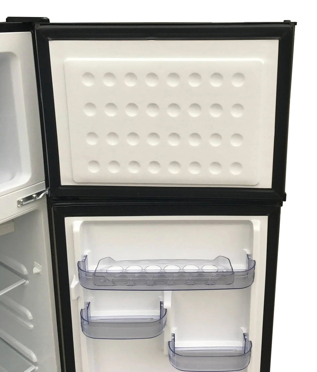7.5 Cu ft. Refrigerator, Platinum Series Stainless Look (EFR780-6COM)
