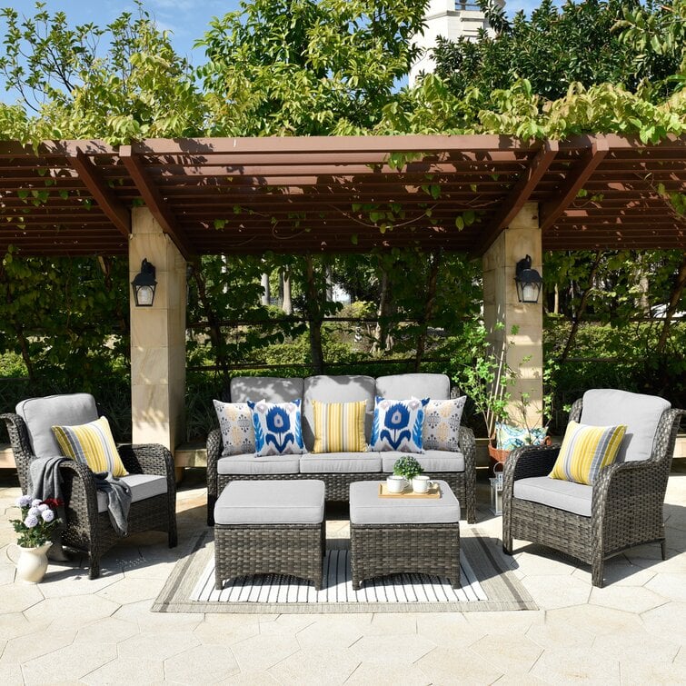 Latimer Wicker/Rattan 5-Person Seating Group With Cushions