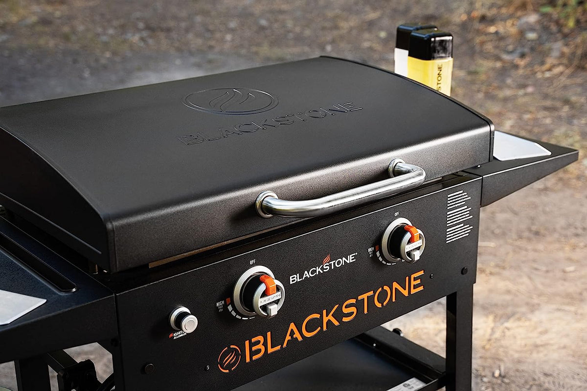 Blackstone Gas Griddle Station With Hood And Side Shelves, 28 inch, Black - 1883