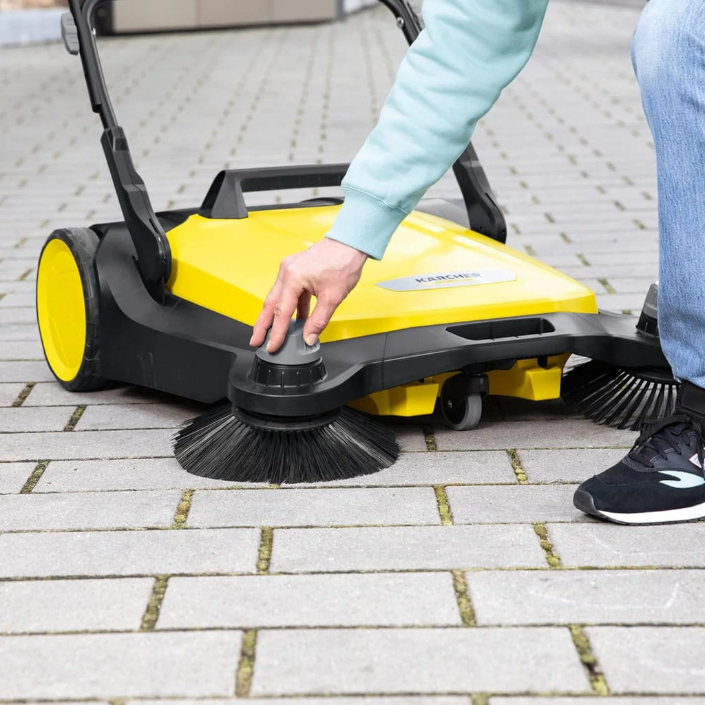 Karcher S 6 Twin Walk-Behind Push Sweeper, 10 Gallon Capacity, 33.9 in Sweeping Width - 1.766-461.0