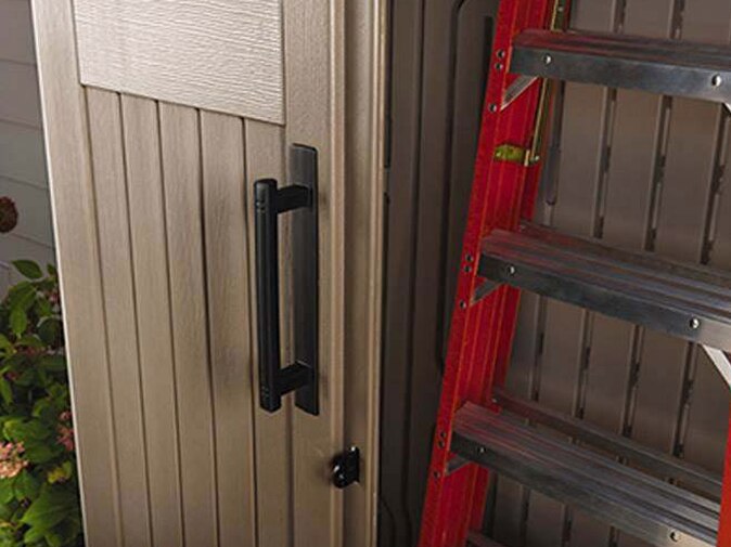 Rubbermaid Outdoor Storage Shed, 52 Cu.Ft., Weather-Resistant, Lockable Doors