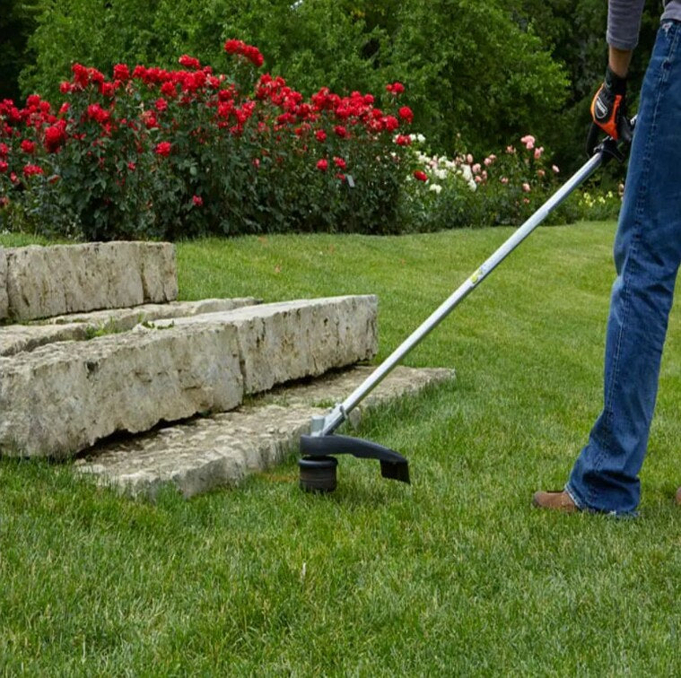 ECHO SRM-225 21.2 cc Gas 2-Stroke Cycle Straight Shaft Trimmer