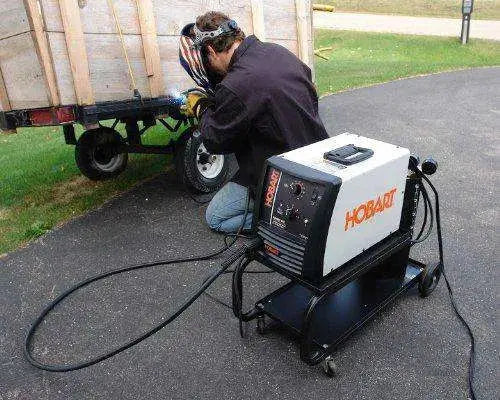 Hobart Handler 140 MIG Welder, 115V, 140-Amp, Manufacturer Refurbished - 500559