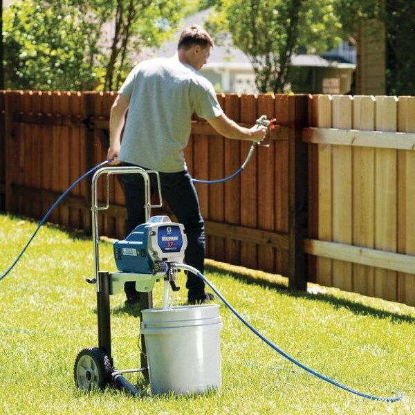 262805 Magnum X7 Stand Airless Paint Sprayer