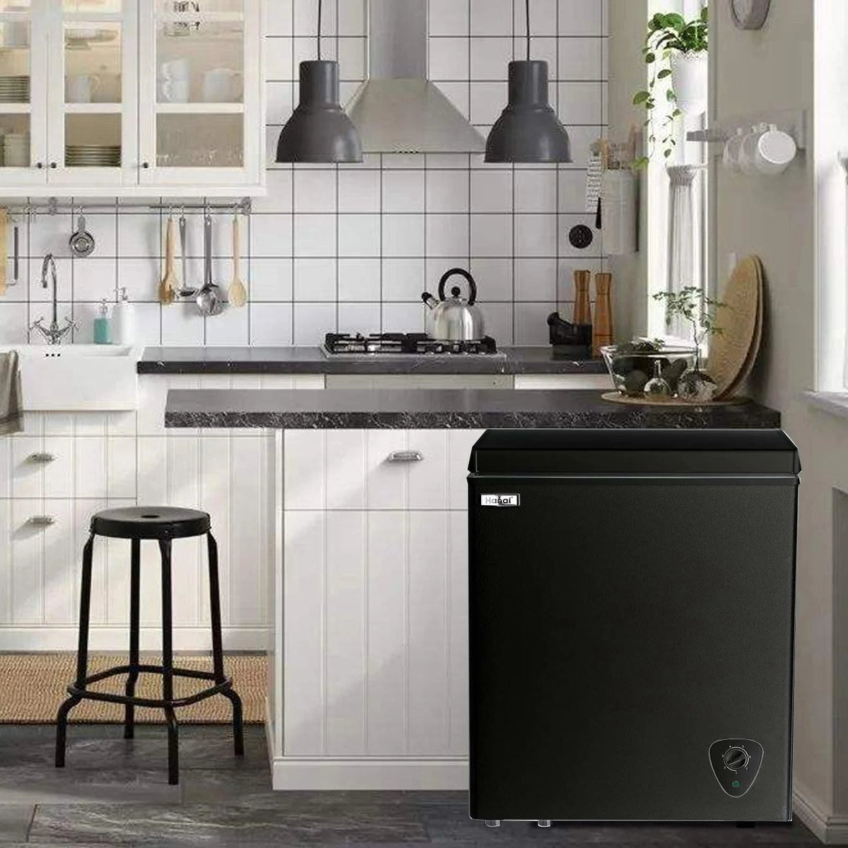 WANAI Chest Freezer 3.5 Cu. Ft. - Top Open Door