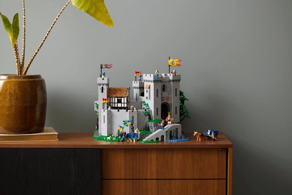 Lion Knights' Castle