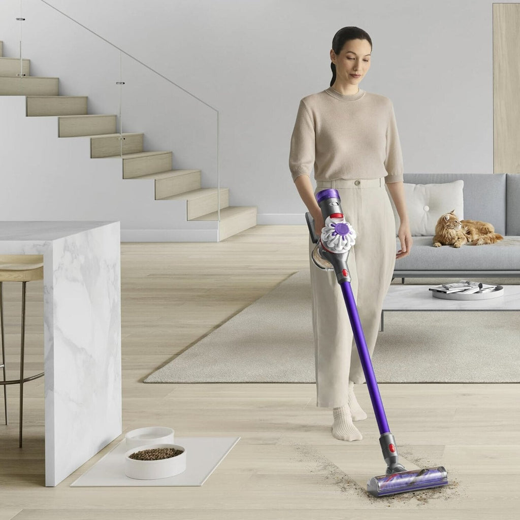 Dyson V8 Cordless Vacuum Cleaner