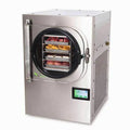Harvest Right Medium Freeze Dryer with Mylar Starter Kit