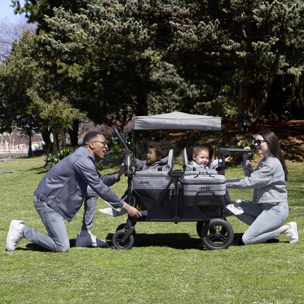 Jeep Wrangler Deluxe 4 Seater Stroller Wagon by Delta Children