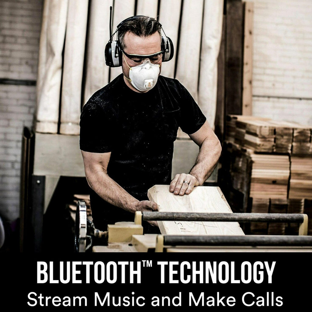 3M Worktunes Connect. AM/FM Hearing Protector. Bluetooth Technology